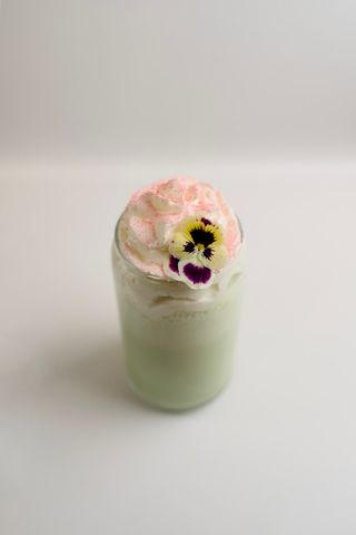 Фраппе цветочная матча (300мл)