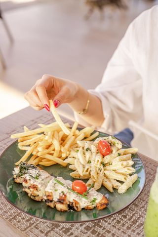 Suprême De Poulet Farci Aux Épinards Et Fromage 