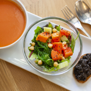 TABLA DE ENTRANTES, PRINCIPAL Y POSTRE