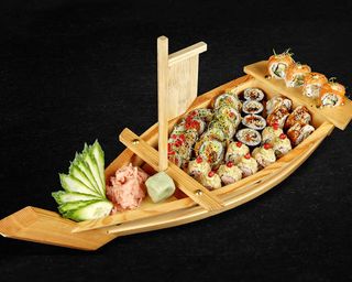 Sea king (sushi boat)