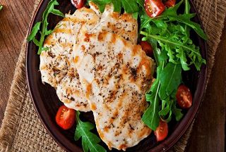 Piept de pui la gratar