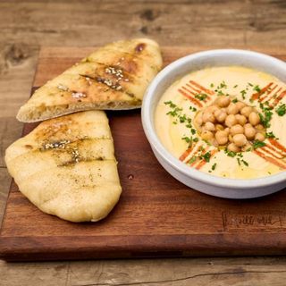 Hummus Beiruti