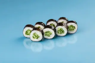 Ролл с огурцом