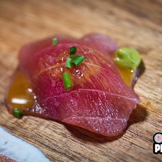 Carpaccio de atún rojo