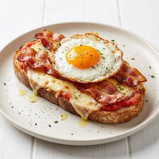 Tosta De Tomate Con Queso Y Bacon
