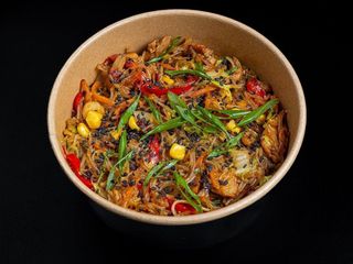 Фунчоза з курчам (430g)