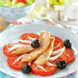 Ensalada De Tomate Con Cebolla Y Ventresca