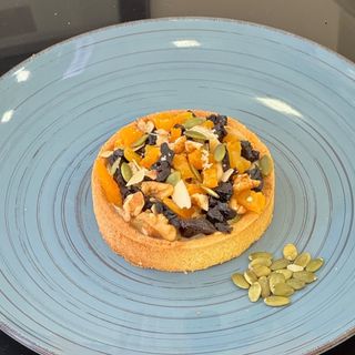 Տարտ՝ չրերով և ընդեղենով