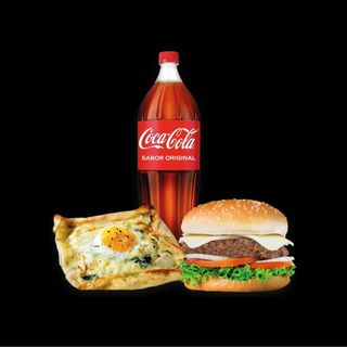1 Crepe Salado + 1 Hamburguesa + Bebida 1L
