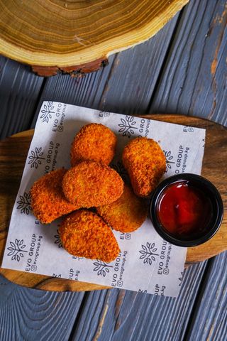 Наггетсы куриные. Подаются с кетчупом (150г)