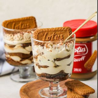 tiramisu lotus 