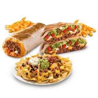Para 2: Quesarito y Crunchywrap con Nachos con carne y queso ó pollo picante 