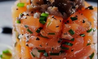 Tartar de salmón con trufa (9 pzs.)