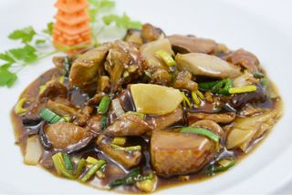 Pato Con Almendras A La Plancha