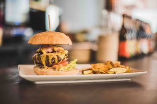 La Auténtika Burger