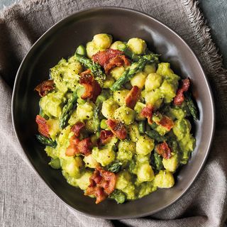 Gnocchetti asparagi e pancetta