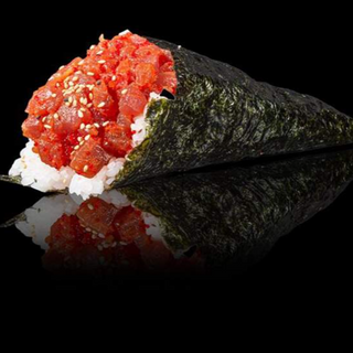 Temaki Atum (Tuna) Spicy