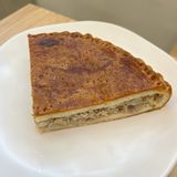 Пирог с картофелем и тунцом