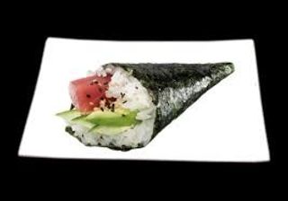 Temaki tonno avocado - un pezzo