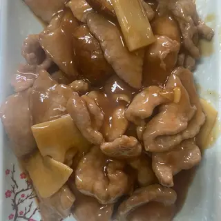 51 Vitello con funghi bambu