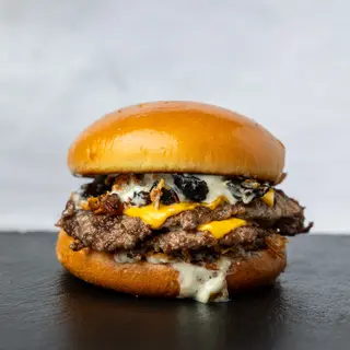 Two Guys smash burger double