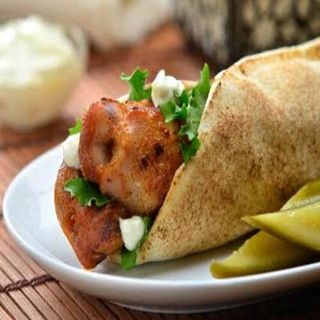 Сандвич с Шиш Таук с пилешко