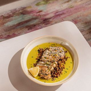 Curry Mango Tuk Tuk Pollo