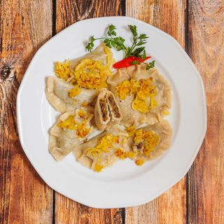 Pierogi z kapustą i grzybami 8szt