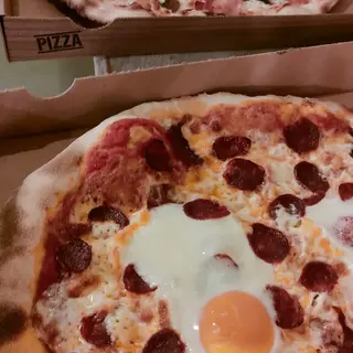 Pizza Huevo Picante (33cm)