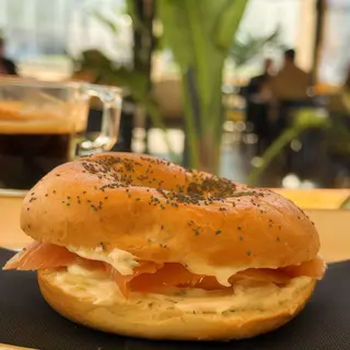 Bagel de salmón