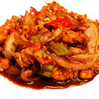 Pollo Con Guindillas