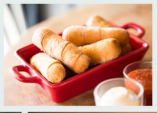 Tequeños venezolanos