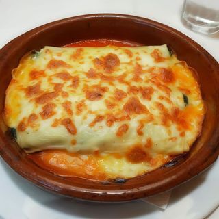 Lasaña de bonito y espinadas