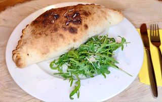 Calzone mięsne