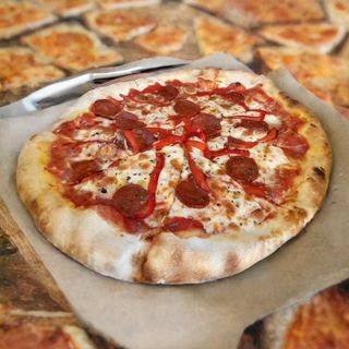 Pizza Diavola (30 Cm.)