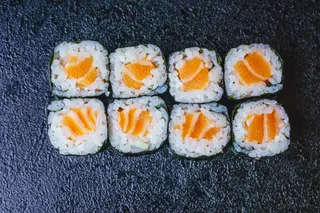 Salmon Maki