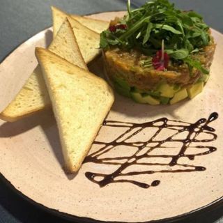 Тартар з лососем (280 г)