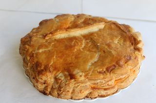 Empanada De Hojaldre Con Carne (1/2 Kg.)