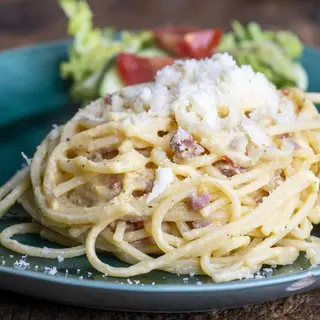 Spaghetti Carbonara (biały sos)