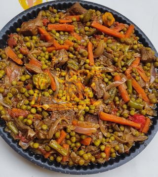 Petits Pois & Viande Avec Pain