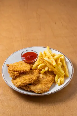 Хрустящая курочка с фри (150г)