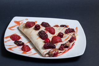 Palačinka sa šumskim voćem