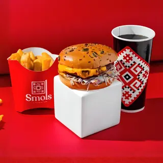 Meniu Burger Moldovenesc de Porc