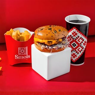 Meniu Burger Moldovenesc de Porc