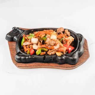 90 Tie-pan janjetina Szechwan