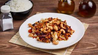 Piletina sa indijskim orahom