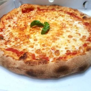 Pizza Margherita