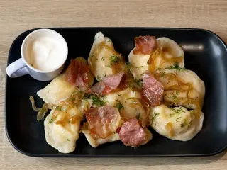 Pierogi z mięsem (400g)