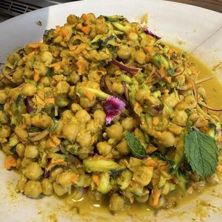Roasted Chickpea Salad