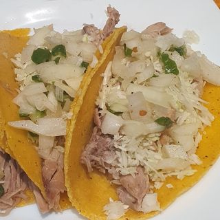Tacos Cochinita Pibil (2 Uds.)